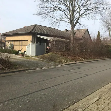 Ingrids Am Sportpark Mit Terrasse Zum Grillen Und Entspannen